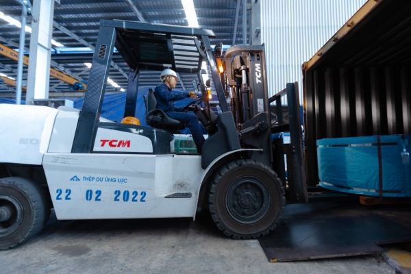 Xuất khẩu thép dự ứng lực Hòa Phát tăng 54%